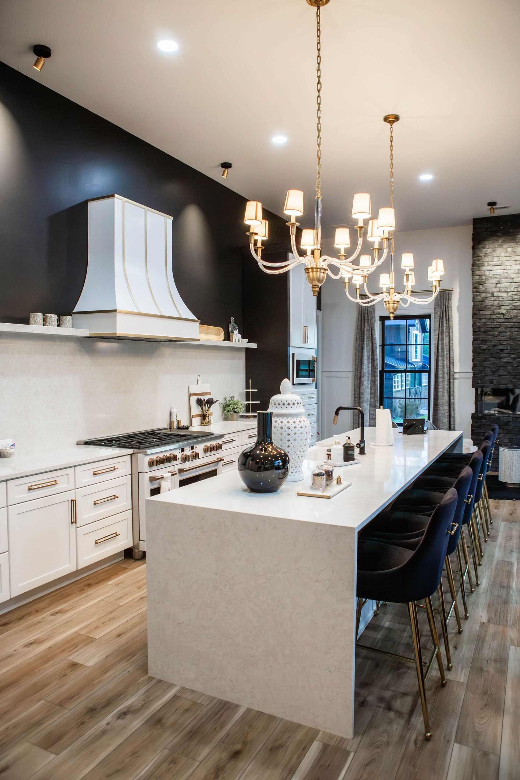 Historic Home Restoration Company 2I6A2325 Enhanced NR scaled