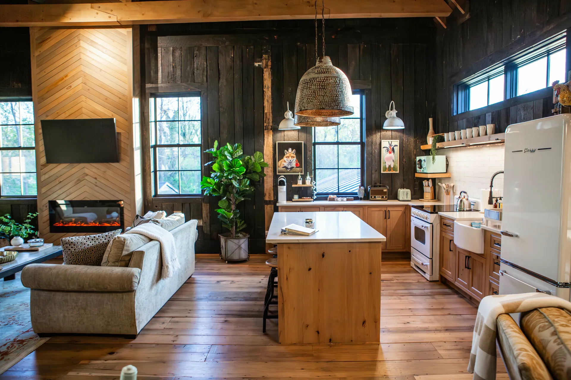 Historic Home Restoration Company VeritasContracting FourLuckyDucksFarm 23